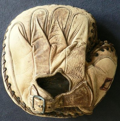 Spalding 9 0 Three And Out Back Mikeaa.jpg
